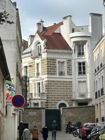 Paris Sacre Coeur Montmartre Et Tour Eiffel, 8 People, Leilighet Eksteriør bilde