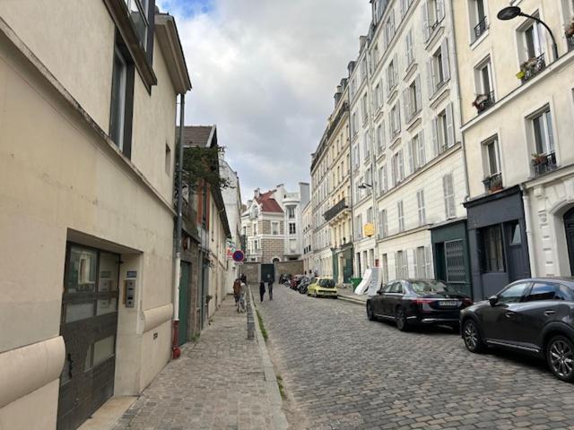 Paris Sacre Coeur Montmartre Et Tour Eiffel, 8 People, Leilighet Eksteriør bilde